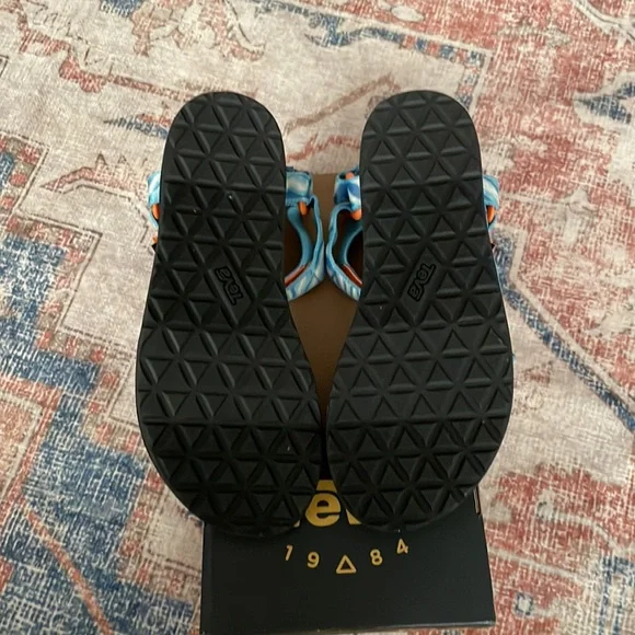 NWT- Teva Women's Original Universal Zappy Sandal, size 10 - Picture 4 of 6